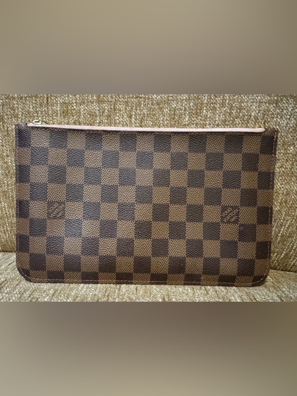 ⭐️ Authentic LV Louis Vuitton Damier Ebene  Neverfull Pouchette Wristlet ⭐️ - Picture 2 of 12